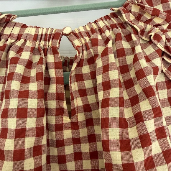 En Saison Gingham Ruffle Sleeve Top - Picture 5 of 8